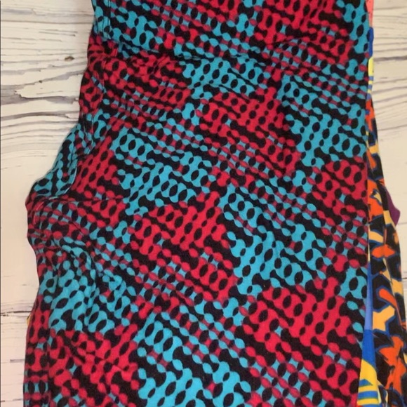 LuLaRoe Pants - 4 pairs of OS BNWT Leggings LuLaRoe